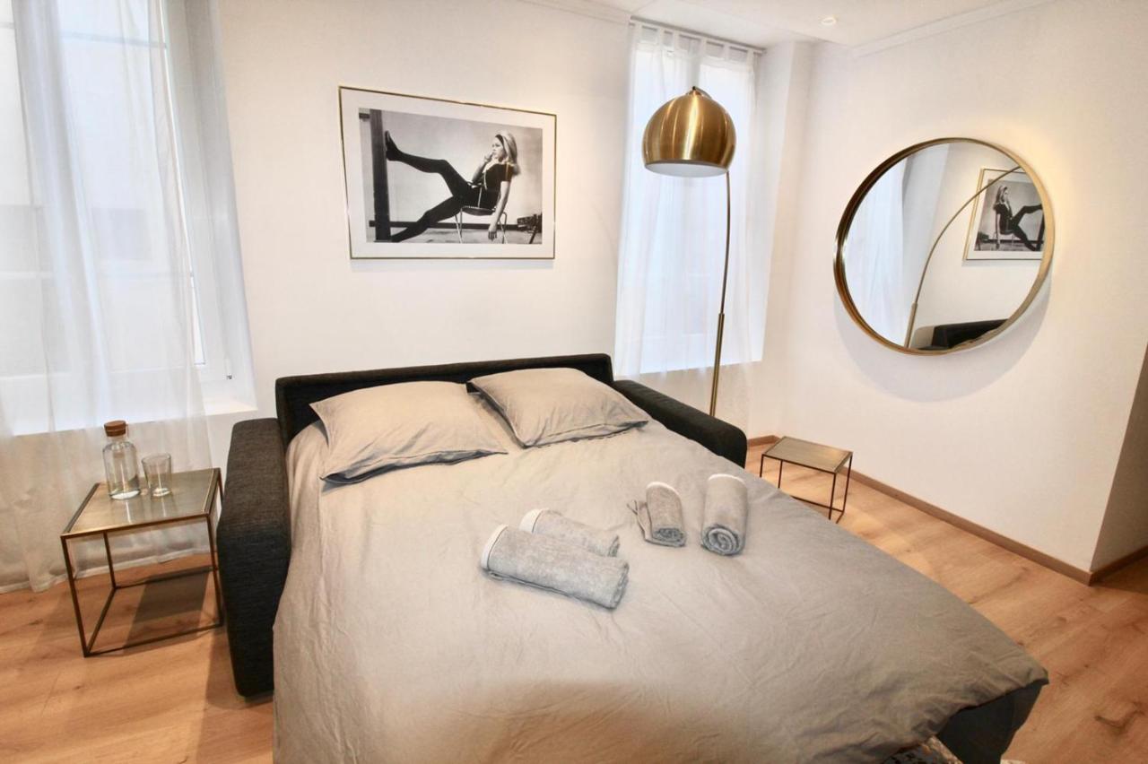 Lovely Apartment Heart Of Golden Square Fiber Wifi Nice Exteriör bild